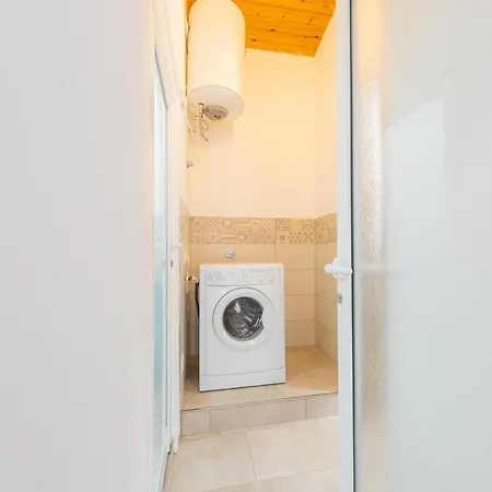 Apartment Xxv Novembre